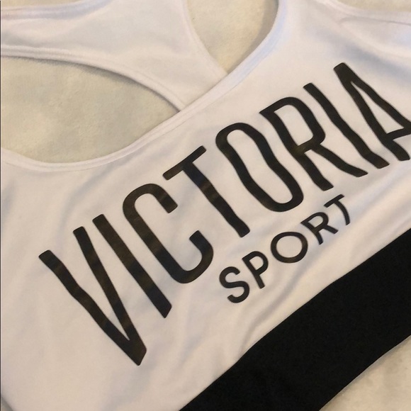 Victoria secret - Picture 2 of 3